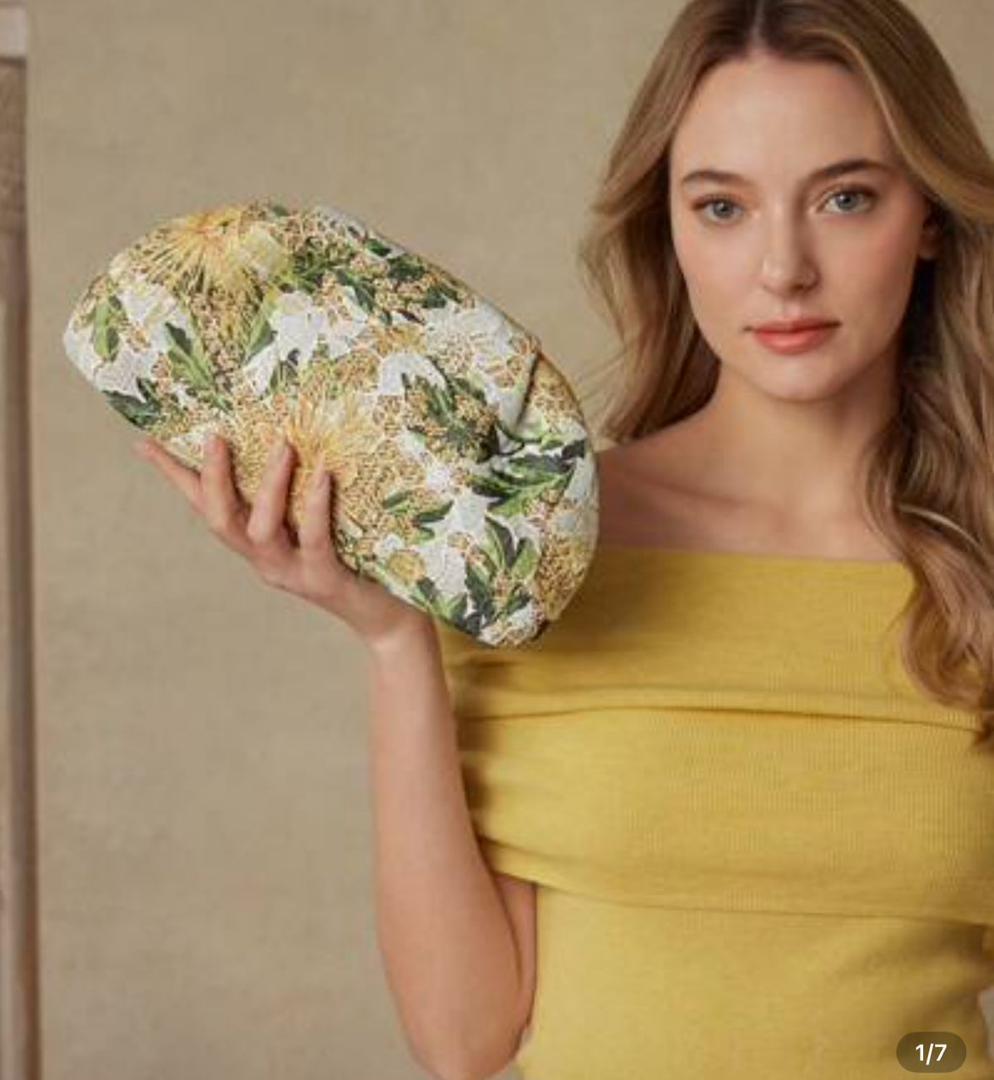 Floral Pattern Soft Clutch